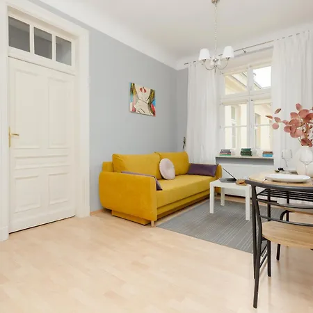 Apartment Sunny Lwowska Street Metro By Renters Warsaw